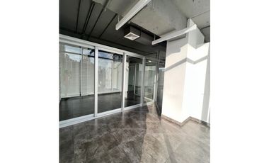 SE ALQUILA OFICINA EN OBARRIO