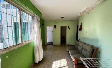 Casa para 2 Familias en venta en Sarandi Este