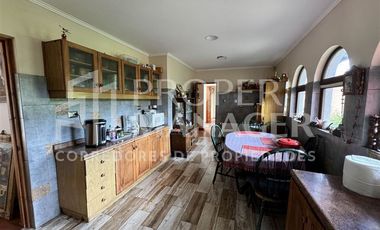 Parcela en Venta en Amplia Casa de 333 m2 en Terreno de 5.400 m2