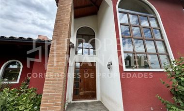 Casa en Venta en Amplia Casa de 333 m2 en Terreno de 5.400 m2