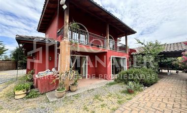 Casa en Arriendo en Amplia Casa de 333 m2 en Terreno de 5.400 m2