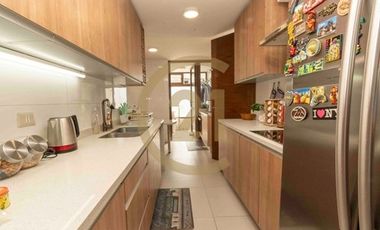Hermoso departamento Vitacura, Vista despejada