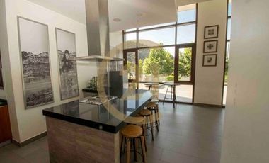Hermoso departamento Vitacura, Vista despejada