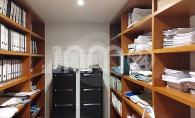Oficina en venta en Bosques de las Lomas
