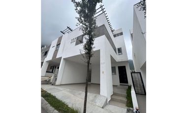 CASA EN VENTA BALCONES DE SAN PATRICIO 2, ESCOBEDO N.L.