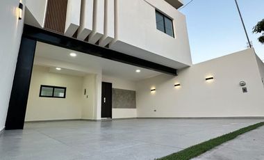Venta de casa en Villa Universidad