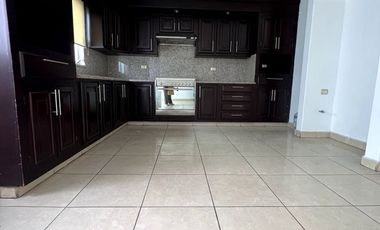 Casa en venta y renta en Las Quintas