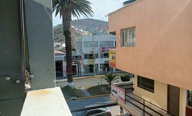 Local Comercial en 2do Nivel en Plaza Las Maria Luisas, Av. Revolución.