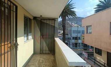 Local Comercial en 2do Nivel en Plaza Las Maria Luisas, Av. Revolución.