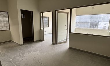 BODEGA CON OFICINA EN RENTA EN SANTA CATARINA