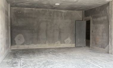 BODEGA CON OFICINA EN RENTA EN SANTA CATARINA