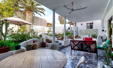 Venta Casa 7 dormitorios, Jardines de Sur