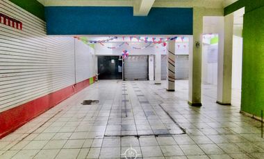 Excelente Local Comercial situado en una zona altamente transitada