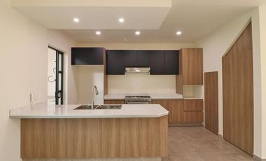 CASA NUEVA EN VENTA EN MORELIA, CAÑADAS DEL BOSQUE