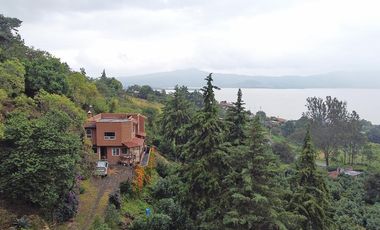 CASA EN VENTA, ZONA TZINTZUNTZAN