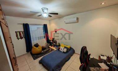 CASA EN RENTA SIN MUEBLES EN PRIVANZAS DEL CAMPESTRE