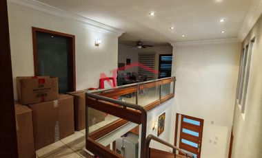 CASA EN RENTA SIN MUEBLES EN PRIVANZAS DEL CAMPESTRE