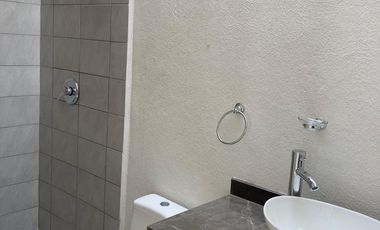 Casa en renta - RESIDENCIAL LOS LAGOS, San Luis Potosí