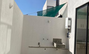 Casa en renta - RESIDENCIAL LOS LAGOS, San Luis Potosí