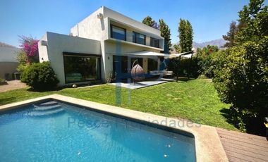 CASA ESTILO MEDITERRÁNEA EN CONDOMINIO SEGURIDAD 24/7