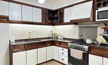 Imperdible Casa centrica  en Roque Perez