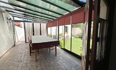 Imperdible Casa centrica  en Roque Perez