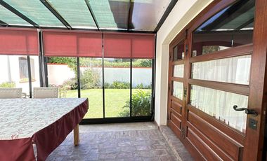 Imperdible Casa centrica  en Roque Perez