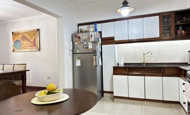 Imperdible Casa centrica  en Roque Perez