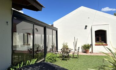 Imperdible Casa centrica  en Roque Perez