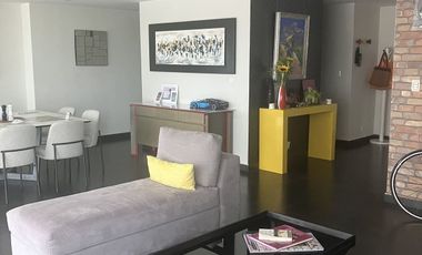 LOMAS COUNTRY VENDE BONITO DEPARTAMENTO