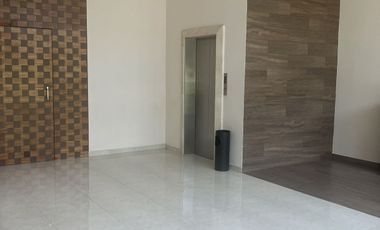 LOMAS COUNTRY VENDE BONITO DEPARTAMENTO