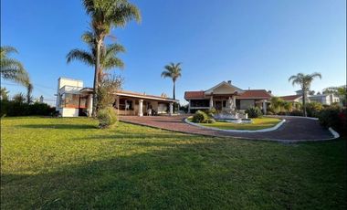 CASA RESIDENCIAL EN RENTA EN EL CLUB ERANDENI, MORELIA