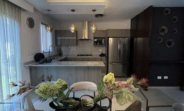 CASA NUEVA EN VENTA EN ZONA CUMBRES - LA RESERVA