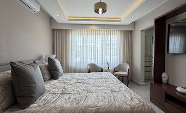 CASA NUEVA EN VENTA EN ZONA CUMBRES - LA RESERVA