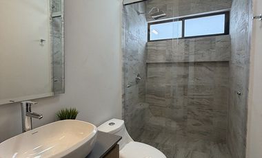 CASA NUEVA EN VENTA EN ZONA CUMBRES - LA RESERVA