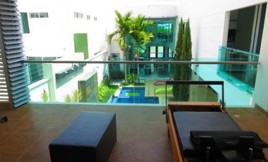 VENTA DE CASA DE DOS PISOS EN EL RECREO DE MONTERA.