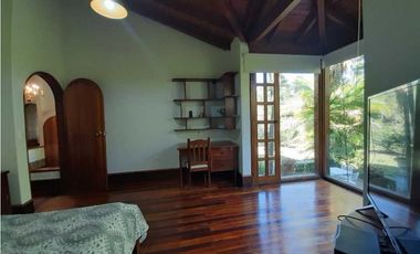 Venta de Casa Campestre sector via Carabanchel  La fe