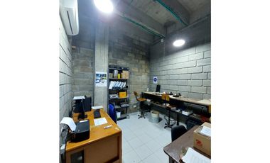 VENTA DE CASA DE DOS PISOS EN ZONA ORIENTE DE MONTERIA