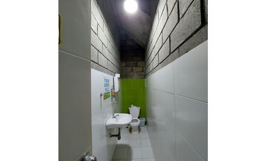 VENTA DE CASA DE DOS PISOS EN ZONA ORIENTE DE MONTERIA