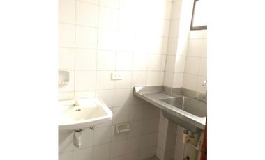 VENTA DE EDIFICIO BIFAMILIAR  EN ZONA  CENTRO DE  MONTERIA