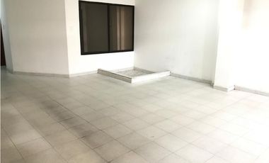 VENTA DE EDIFICIO BIFAMILIAR  EN ZONA  CENTRO DE  MONTERIA