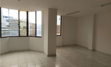 VENTA DE EDIFICIO BIFAMILIAR  EN ZONA  CENTRO DE  MONTERIA