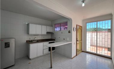 Se arrienda apartamento en Pozos Colorados - Santa Marta