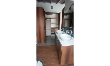 EN ARRIENDO CASA CERCA AL CENTRO COMERCIAL VIVA LA CEJA- Agua fresca