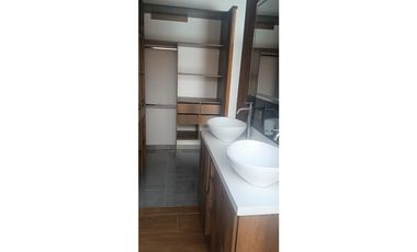 EN ARRIENDO CASA CERCA AL CENTRO COMERCIAL VIVA LA CEJA- Agua fresca