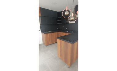 EN ARRIENDO CASA CERCA AL CENTRO COMERCIAL VIVA LA CEJA- Agua fresca