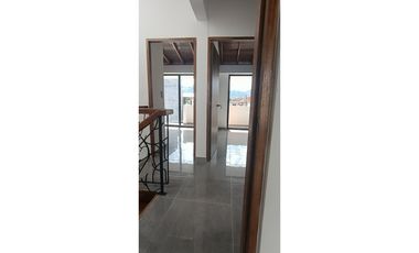 EN ARRIENDO CASA CERCA AL CENTRO COMERCIAL VIVA LA CEJA- Agua fresca