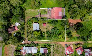 Se vende lote en Nuevo Emperador