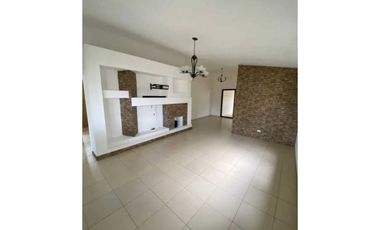 ALQUILO CASA EN LA CHORRERA COSTA VERDE SUMMERHILLS 3R (DMFS)