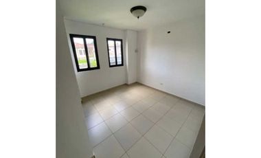 ALQUILO CASA EN LA CHORRERA COSTA VERDE SUMMERHILLS 3R (DMFS)